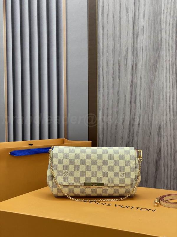 LV Handbags 492